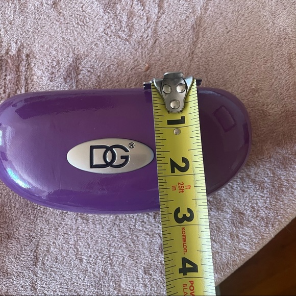 DG sunglasses case. - Picture 3 of 6